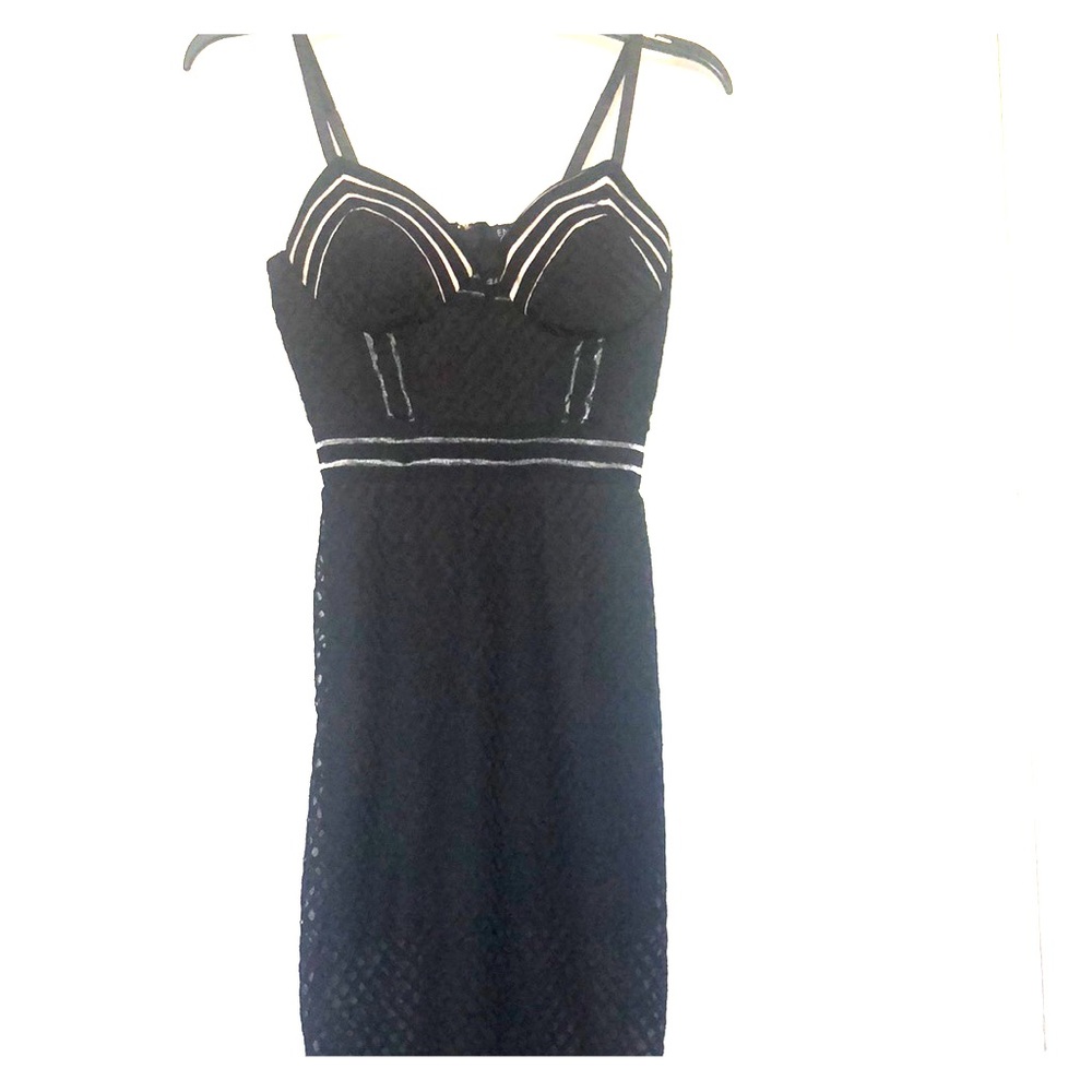 Sexy  black with a bit of nude 👗 dress